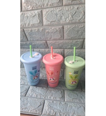 Ly nhựa 710ml kèm nắp và ống hút