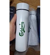 Bình giữ nhiệt inox 304 quà từ Carberg 500ml, có hiển thị nhiệt độ.