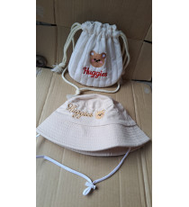 Bộ nón và túi rút cho bé Huggies