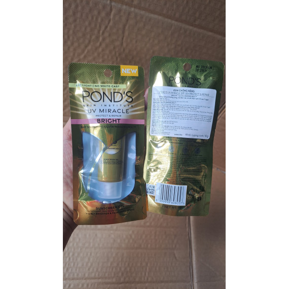 Kem Chống Nắng Pond's 15g UV Miracle Bright SPF50+