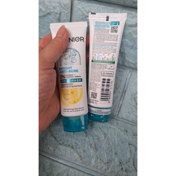 Sữa rửa mặt sáng da giảm mụn 50ml