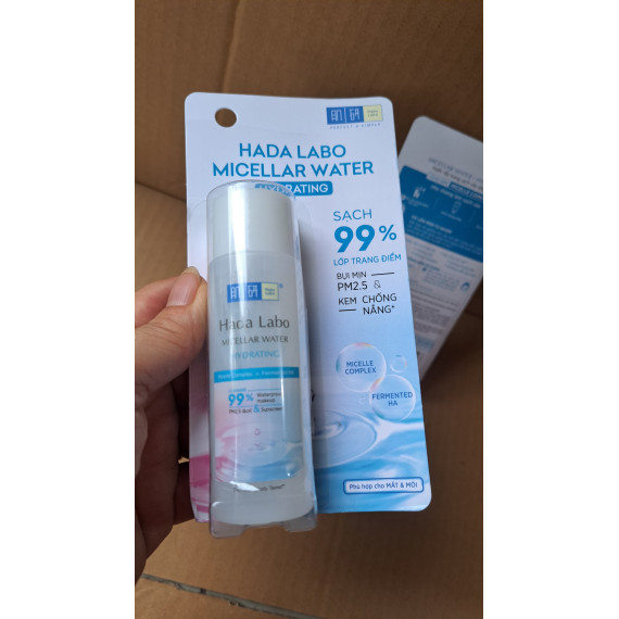 Nước tẩy trang sạch sâu dưỡng ẩm Hada Labo 40ml
