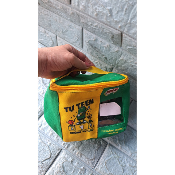 Túi đựng bánh, sữa cho bé MIlo