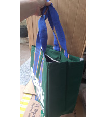 Túi sọc tote size lớn Vinamilk có dây kéo