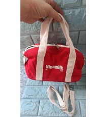 Túi đeo nhỏ gọn cho nữ Vinamilk
