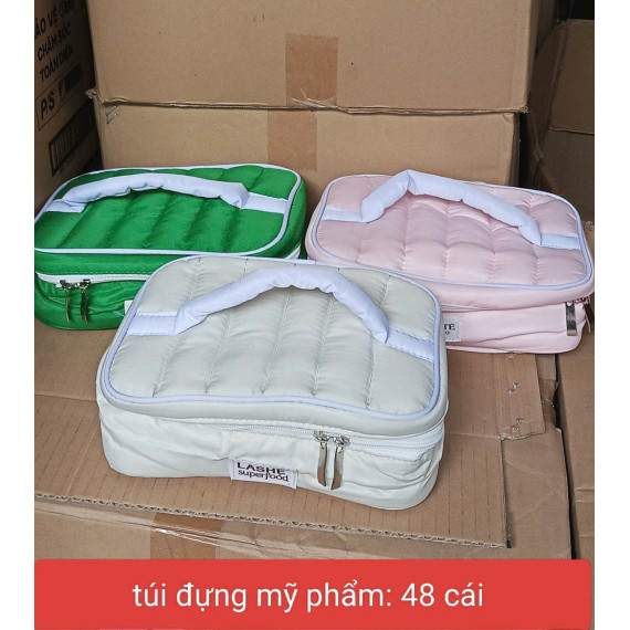 Túi mỹ phẩm có chần nhiều màu Túi mỹ phẩm có chần nhiều màu