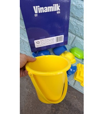 Bô đồ chơi cát bằng nhựa Vinamilk