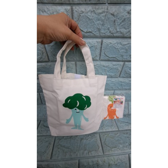 Túi xách vải bố nắp dán Kewpie