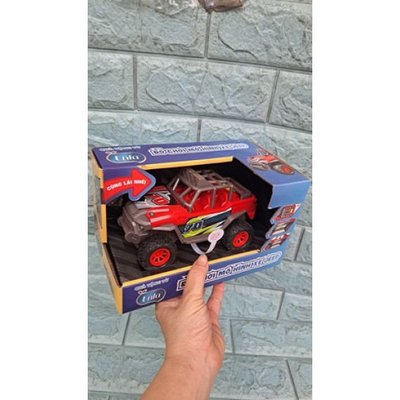 Đồ chơi mô hình xe Jeep quà từ Enfa