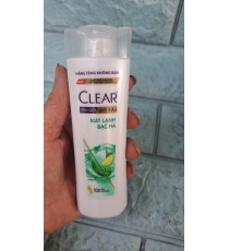 Chai dầu gội du lịch cho nữ Clear mát lạnh bạc hà 70g