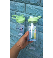 Bình nước thể thao Duy Tân 700ml nắp màu cốm