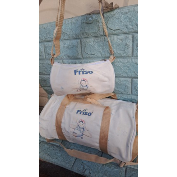 Combo 2 túi hình trống quà tặng từ Friso