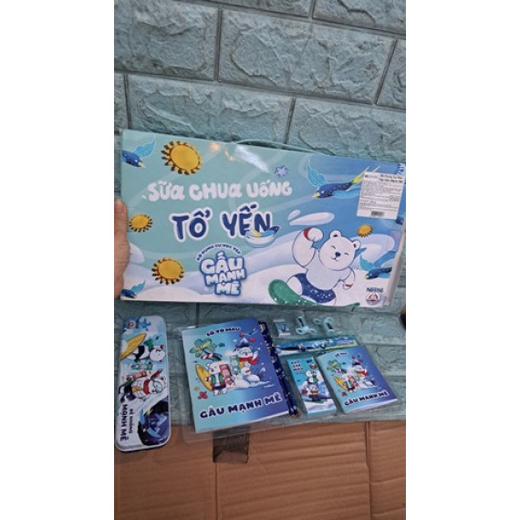 Bộ dụng cụ học tập gấu mạnh mẽ 