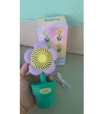 Quạt sạc mini để bàn hình chậu hoa Nuti