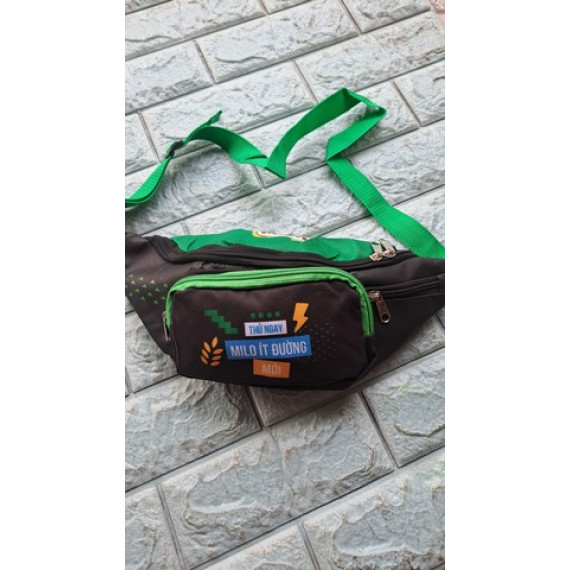 Túi bao tử đen pha xanh lá Milo