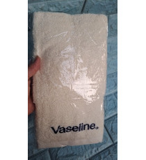 Khăn tắm lớn Vaseline 120cm x 60cm
