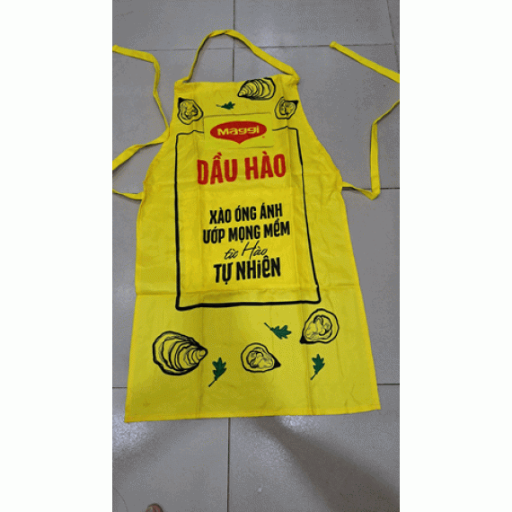 Tạp dề màu vàng quà từ Maggi